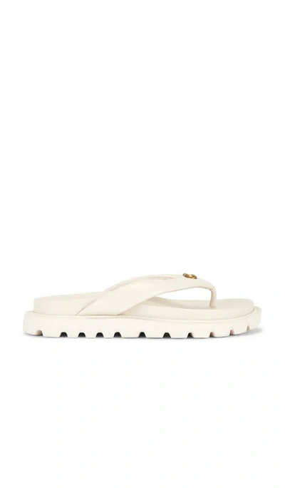 Coach Brynn Thong Sandals Chalk In White