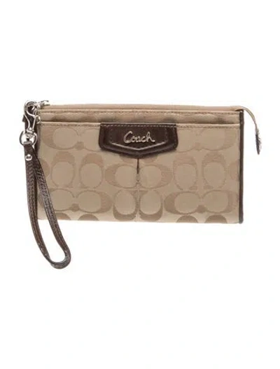 Pre-owned Coach Canvas Clutch Medium In Neutrals