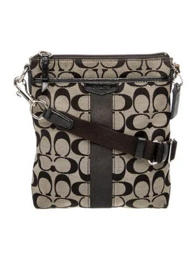 Pre-owned Coach Canvas Clutch In Multi