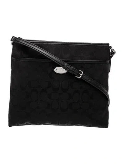 Pre-owned Coach Canvas Messenger Bag In Black