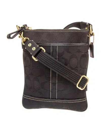 Pre-owned Coach Canvas Messenger Bag In Black