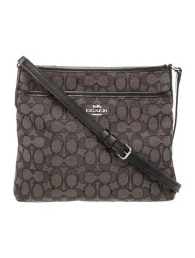Pre-owned Coach Canvas Messenger Bag In Black