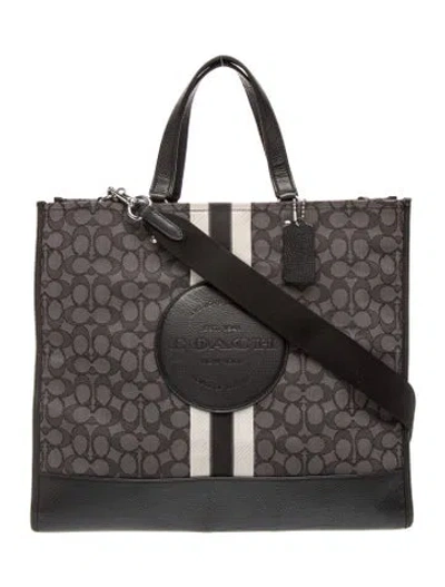 Pre-owned Coach Canvas Messenger Bag In Black