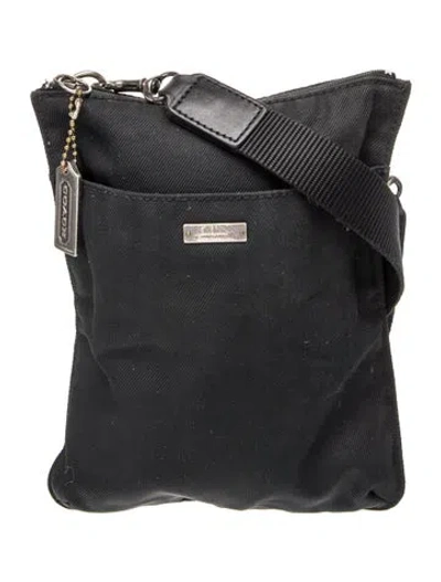 Pre-owned Coach Canvas Messenger Bag In Black