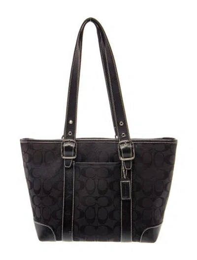 Pre-owned Coach Canvas Shoulder Bag In Black