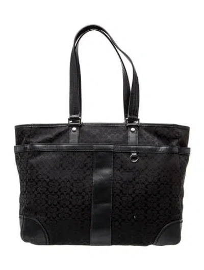 Pre-owned Coach Canvas Shoulder Bag In Black