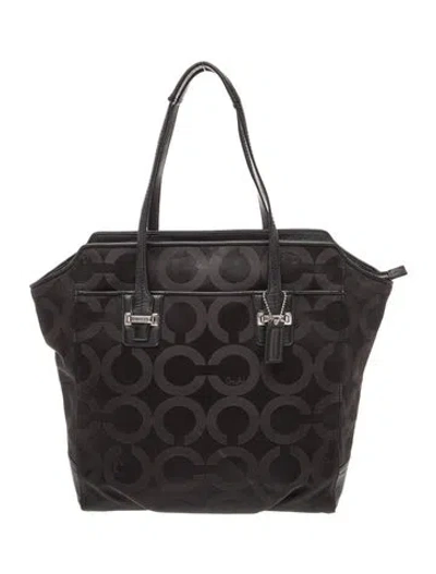 Pre-owned Coach Canvas Shoulder Bag In Black