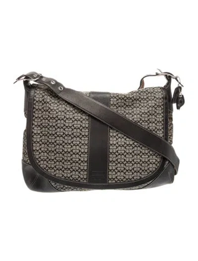 Pre-owned Coach Canvas Shoulder Bag In Black