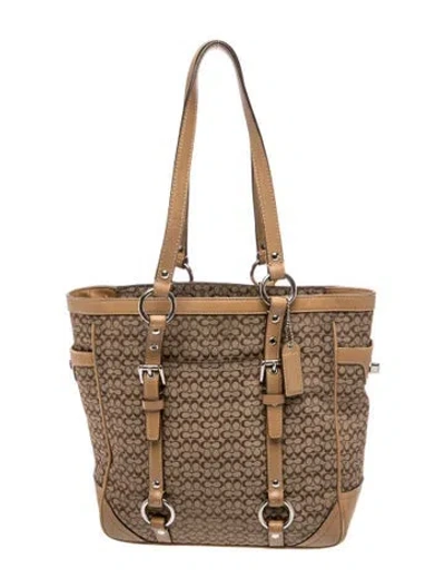 Pre-owned Coach Canvas Shoulder Bag In Green