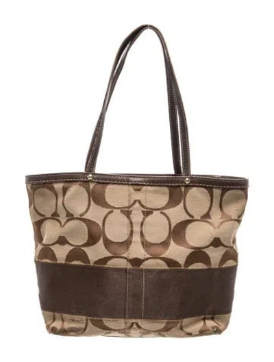 Pre-owned Coach Canvas Shoulder Bag In Neutral