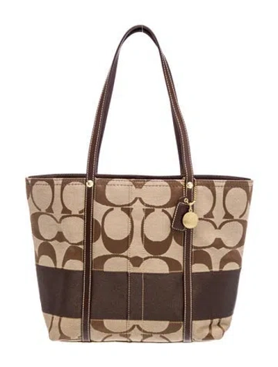 Pre-owned Coach Canvas Shoulder Bag In Neutrals