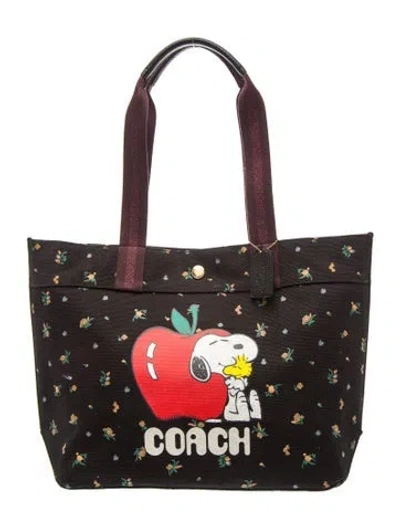 Pre-owned Coach Canvas Tote In Black