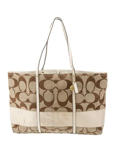 Pre-owned Coach Canvas Tote In Neutral