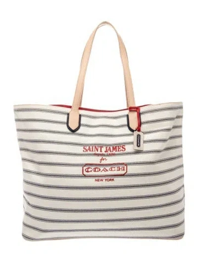 Pre-owned Coach Canvas Tote In Neutrals