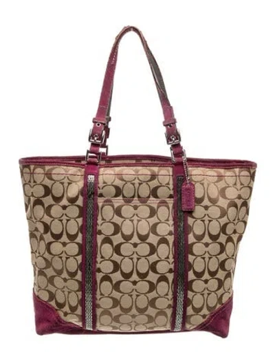 Pre-owned Coach Canvas Tote In Neutrals