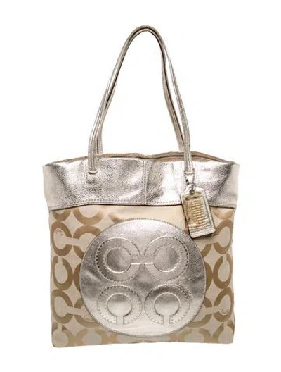 Pre-owned Coach Canvas Tote In Neutrals