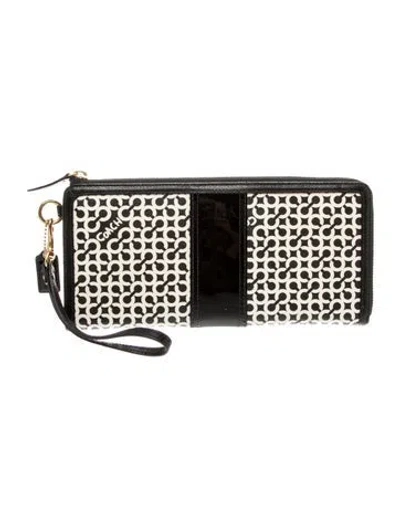 Pre-owned Coach Clutch In Black