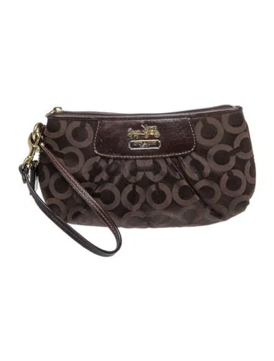 Pre-owned Coach Clutch In Brown