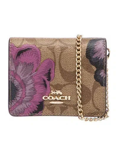 Pre-owned Coach Clutch In Brown