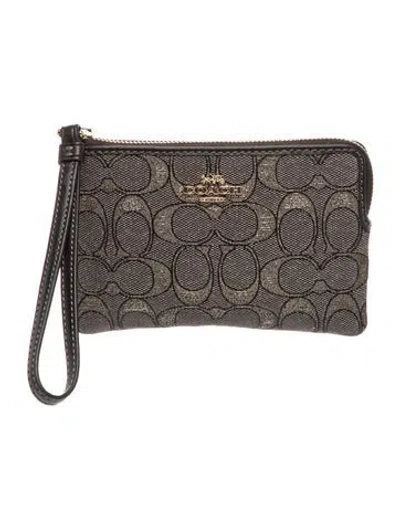 Pre-owned Coach Clutch In Gray