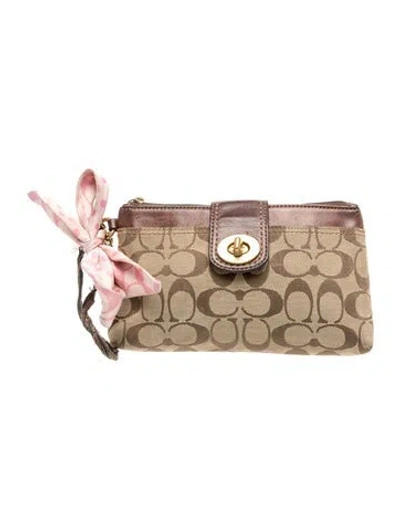 Pre-owned Coach Clutch In Neutral