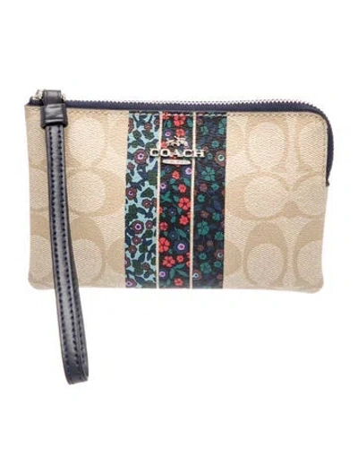 Pre-owned Coach Clutch In Neutral