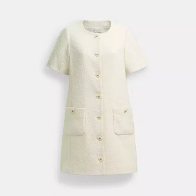 Coach In Cream
