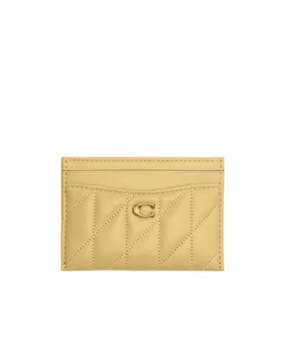 Coach Essential Card Case With Pillow Quilting In Beige