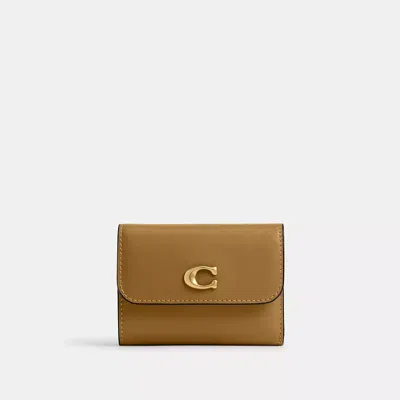 Coach Essential Card Holder Wallet