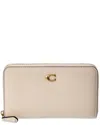 Coach Essential Medium Zip Leather Wallet