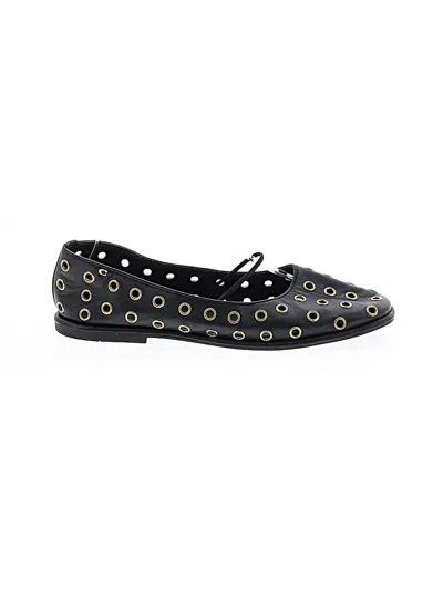 Pre-owned Coach Flats In Black
