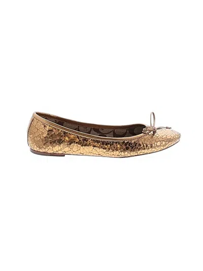 Pre-owned Coach Flats In Gold