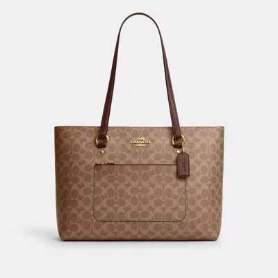 Coach Signature Gallery Canvas Tote