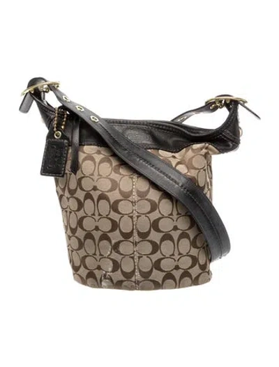 Pre-owned Coach Gg Canvas Shoulder Bag In Brown