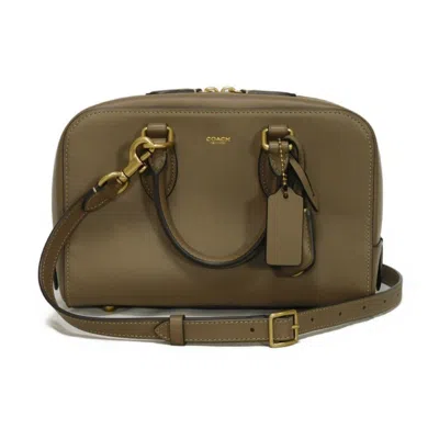 Pre-owned Coach Gold Leather Handbag Shoulder Bag () In Multi