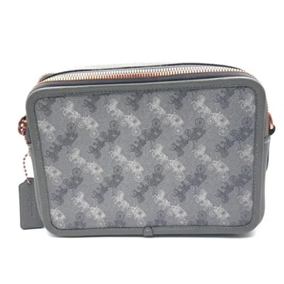 Pre-owned Coach Gray Shoulder Bag ()