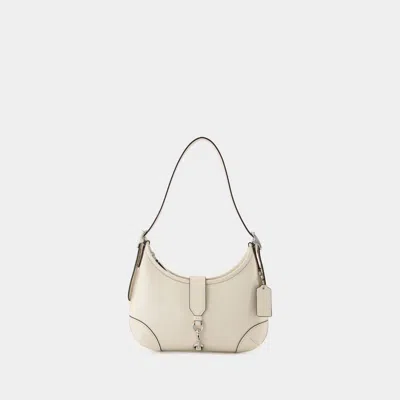 Coach Hamptons Hobo Bag In Signature Jacquard In Neutrals