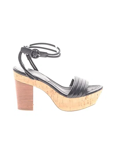 Pre-owned Coach Heels In Black