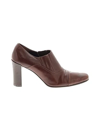 Pre-owned Coach Heels In Brown