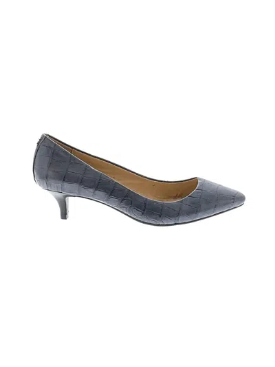 Pre-owned Coach Heels In Gray