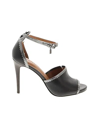 Pre-owned Coach Heels In Gray