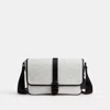 Coach League Kuriertasche Aus Signature Canvas In White