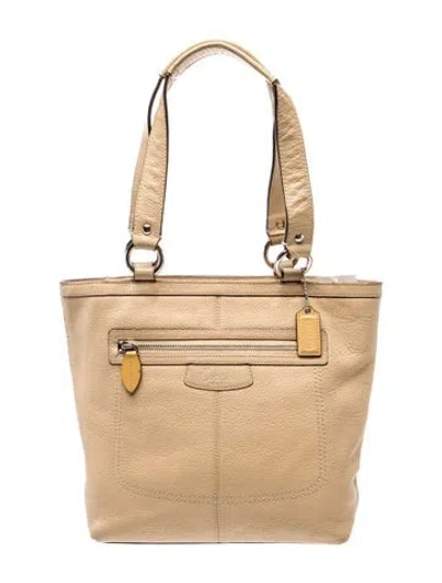 Pre-owned Coach Leather Bucket Bag In Neutral