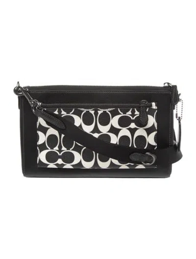 Pre-owned Coach Leather Clutch In Black