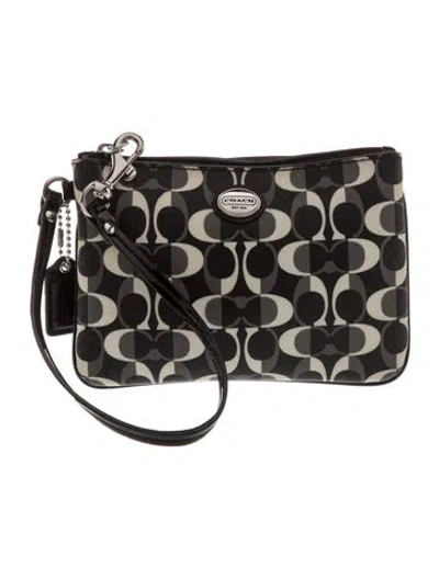 Pre-owned Coach Leather Clutch In Black
