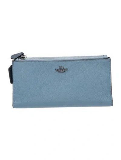 Pre-owned Coach Leather Clutch In Blue
