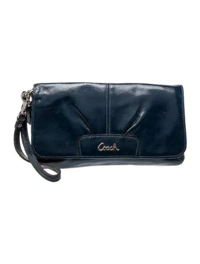 Pre-owned Coach Leather Clutch In Blue
