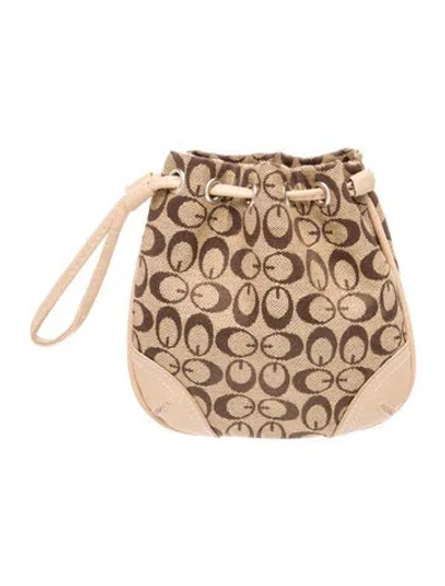 Pre-owned Coach Leather Clutch In Neutral