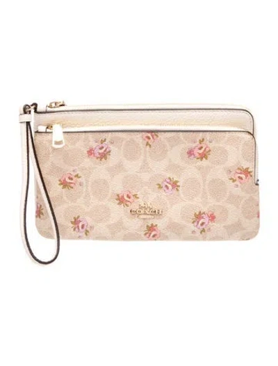 Pre-owned Coach Leather Clutch In Neutral