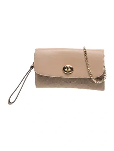 Pre-owned Coach Leather Clutch In Neutral